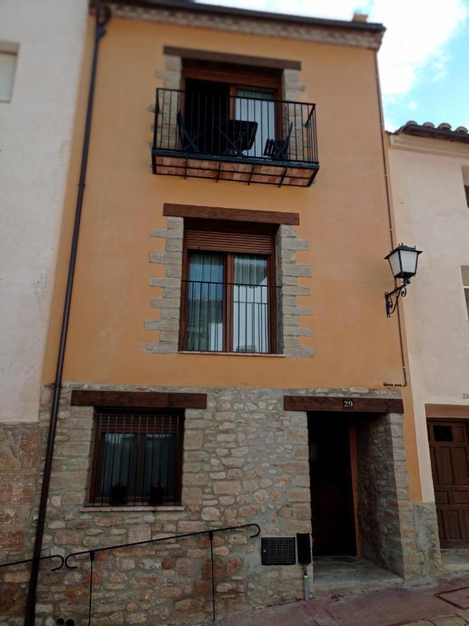 Apartamentos CASA RURAL EL VENTANICO Olocau del Rey Exterior foto